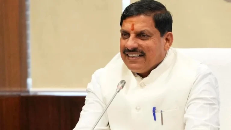 झांकियों और परेड से गूंजेगा इंदौर: नेहरू स्टेडियम में CM फहराएंगे तिरंगा, जाने पूरी खबर….