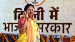 विधानसभा सत्र से पहले बड़ा फैसला: दिल्ली सरकार के पूर्व मंत्रियों का स्टाफ हटाया गया